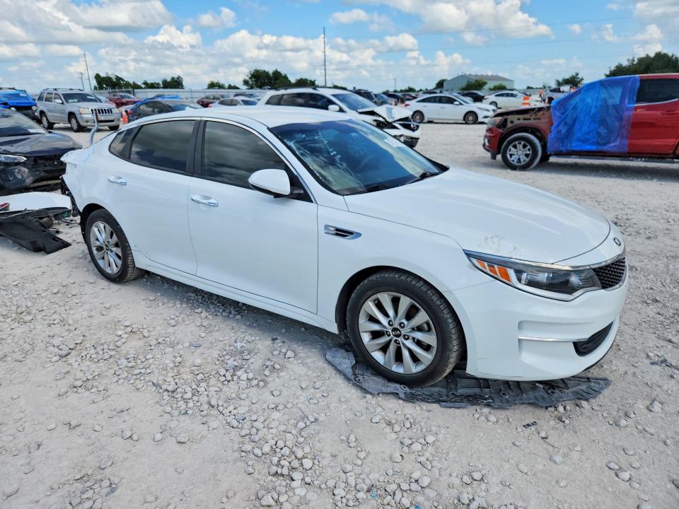 2018 Kia Optima VIN 5XXGT4L3XJG274518 COPART salvage auction — REAR END, Id - Salvage Certificate Of Title, sold $3,100 on 2026-07-09 (photo 4)