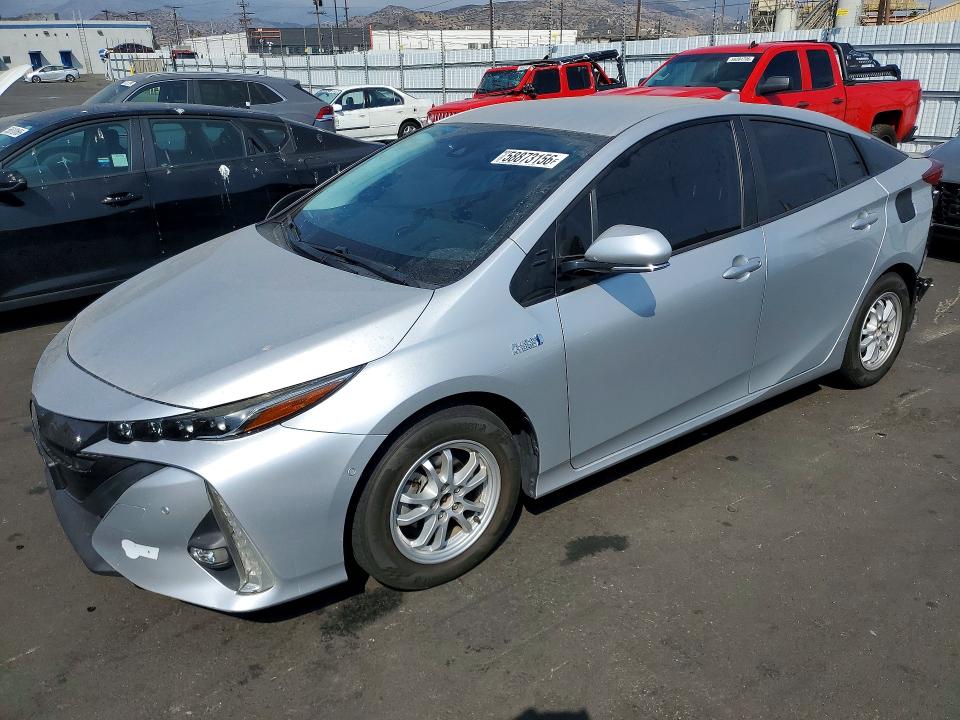 2017 Toyota Prius VIN JTDKARFPXH3037730 — COPART salvage auction photo