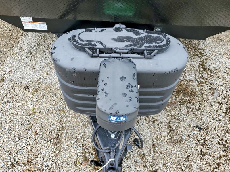 2025 Foresriver VIN 5ZT2CAUB5SN301496 COPART salvage auction — WATER/FLOOD, IN - CERT OF TITLE-SALVAGE TITLE, sold $450 on 2026-09-10 (photo 7)