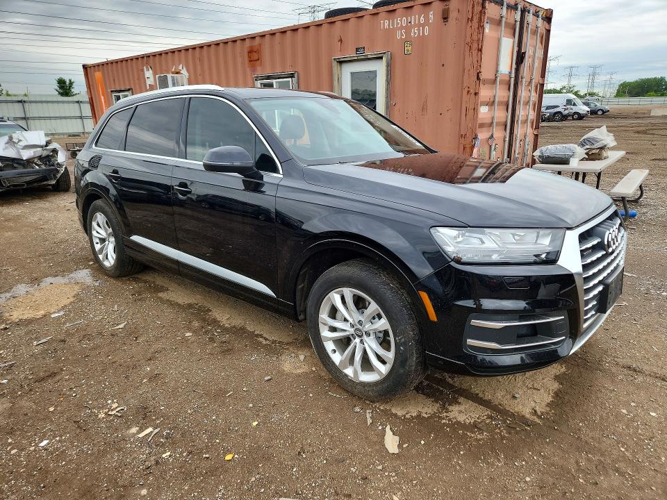 2018 Audi Q7 VIN WA1LAAF73JD016220 COPART salvage auction — SIDE, Il - Salvage Certificate, sold $4,350 on 2026-07-14 (photo 4)
