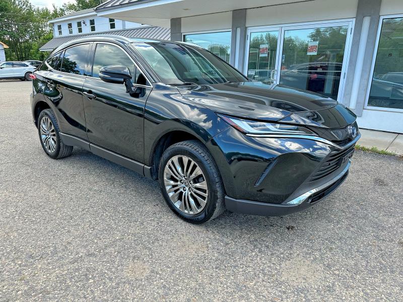 2022 Toyota Venza VIN JTEAAAAH7NJ113338 COPART salvage auction — MINOR DENT/SCRATCHES, MA - CERTIFICATE OF TITLE (P), sold $12,900 on 2026-07-09 (photo 1)