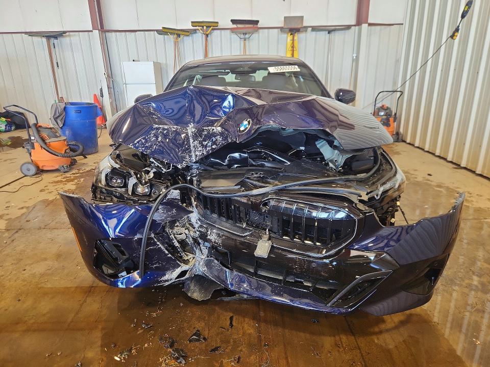 2027 BMW 5 series VIN WBA63FJ09VCX85611 COPART salvage auction — FRONT END, PA - CERTIFICATE OF SALVAGE, sold $8,700 on 2026-07-21 (photo 5)