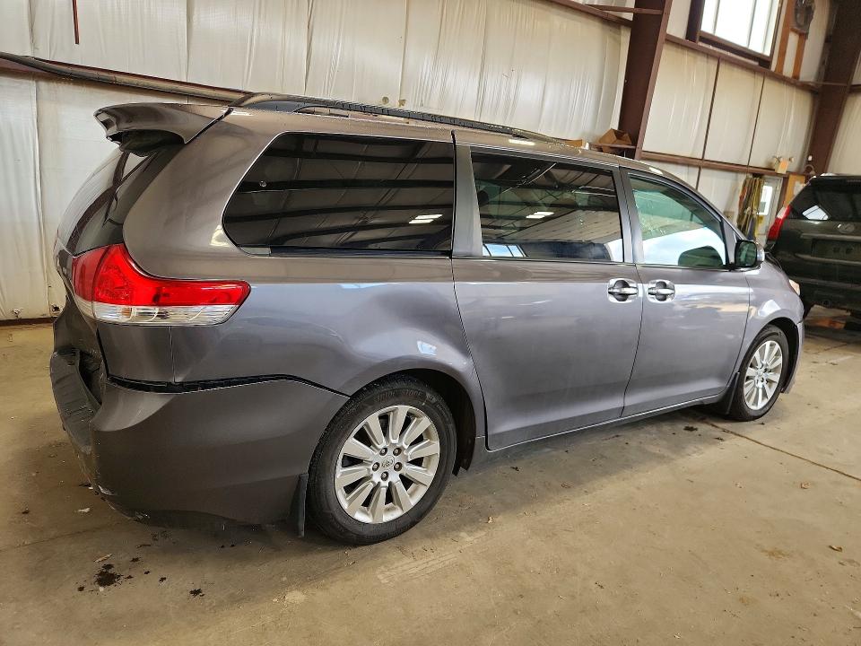 2011 Toyota Sienna VIN 5TDDK3DC4BS006952 COPART salvage auction — FRONT END, AB - BOS - SALVAGE, sold $6,400 on 2026-07-09 (photo 3)