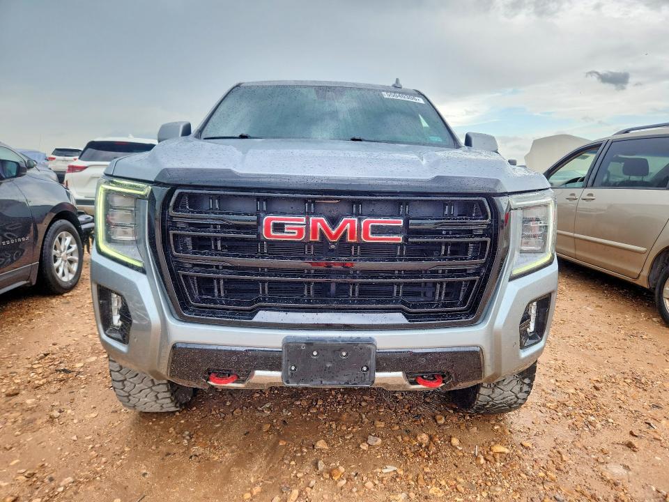 2024 Gmc Yukon VIN 1GKS2HKL4RR177575 COPART salvage auction — MINOR DENT/SCRATCHES, Salvage Title, sold $20,300 on 2026-07-23 (photo 5)