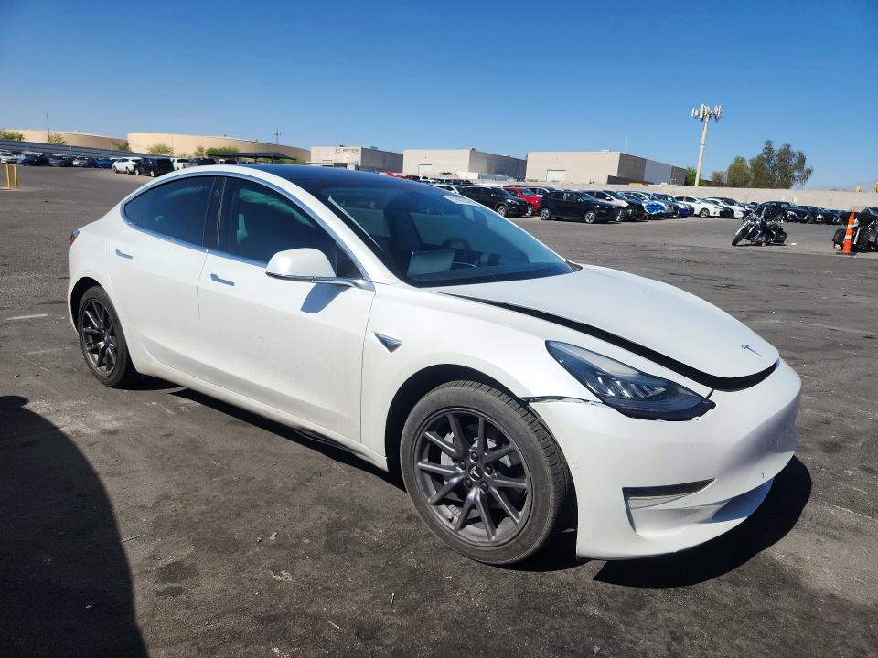 2019 Tesla Model 3 VIN 5YJ3E1EAXLF615280 COPART salvage auction — FRONT END, Nv - Salvage Title, sold $4,450 on 2026-07-13 (photo 4)