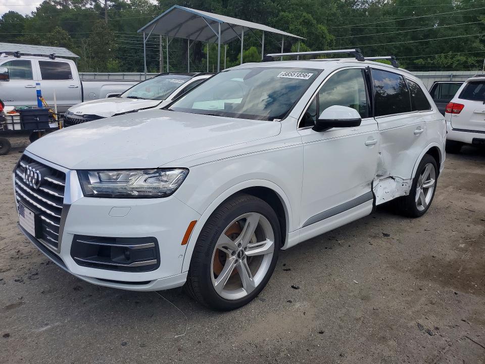 2019 Audi Q7 VIN WA1VAAF71KD047931 COPART salvage auction — SIDE, Ga - Cert Of Title-Salvage, sold $11,600 on 2026-07-30 (photo 1)