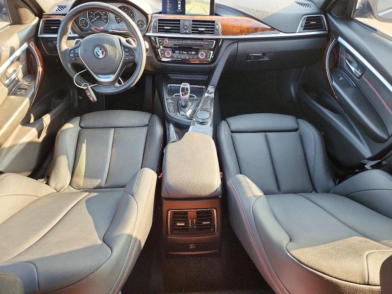 2018 BMW 3er VIN WBA8B9G57JNU98945 COPART salvage auction — SIDE, Tx - Salvage Vehicle Title, sold $6,700 on 2026-07-02 (photo 8)