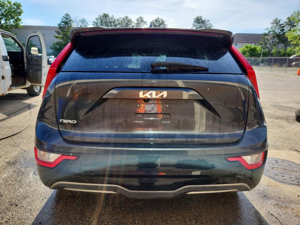 2023 Kia Niro VIN KNDCR3L17P5045295 COPART salvage auction — FRONT END, Il - Salvage Certificate, sold $8,400 on 2026-07-15 (photo 6)