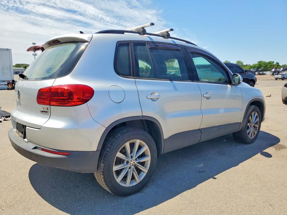 2017 Volkswagen Tiguan VIN WVGBV7AX3HK043922 COPART salvage auction — Burn Interior, NY - MV-907A SALVAGE CERTIFICATE, sold $2,050 on 2026-07-20 (photo 3)