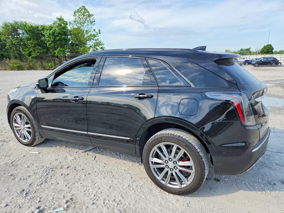 2025 Cadillac Xt5 VIN 1GYKNGRSXSZ127631 COPART salvage auction — FRONT END, MO - SALVAGE CERTIFICATE OF TITLE, sold $17,700 on 2026-08-03 (photo 2)