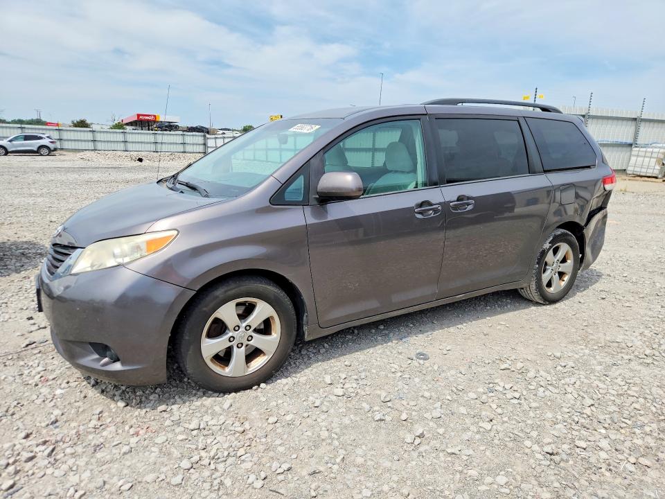2013 Toyota VIN 5TDKK3DC4DS381203 COPART salvage auction — REAR END, Il - Salvage Certificate, sold $1,500 on 2026-07-06 (photo 1)