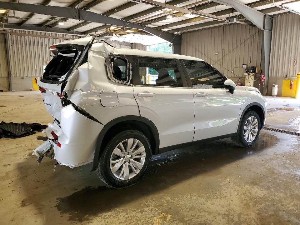 2025 Mitsubishi VIN JA4J4UA81SZ056719 COPART salvage auction — REAR END, Pa - Certificate Of Salvage, sold $4,100 on 2026-07-15 (photo 3)