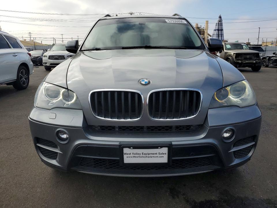 2013 BMW X5 VIN 5UXZV4C55D0G51932 COPART salvage auction — MINOR DENT/SCRATCHES, Ca - Dis/Dlr/Exp Only Clean Title, sold $625 on 2026-07-15 (photo 5)