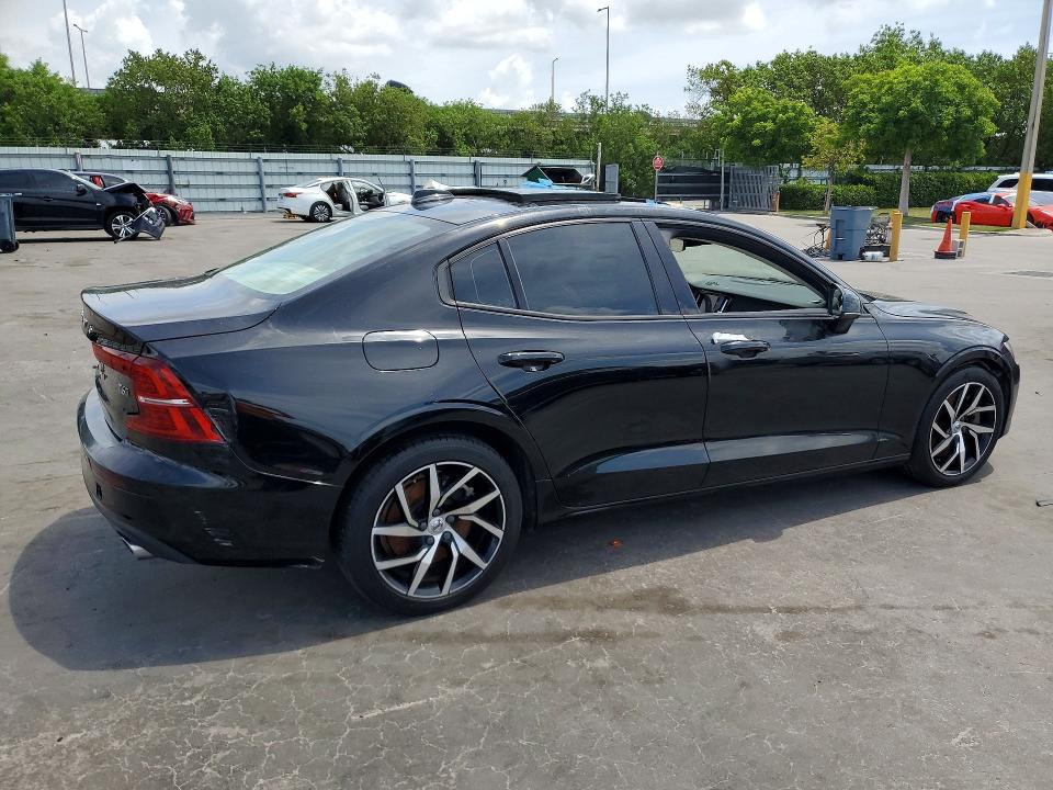 2020 Volvo S60 VIN 7JRA22TKXLG072053 COPART salvage auction — ENGINE BURN, Ca - Certificate Of Title, sold $3,800 on 2026-08-01 (photo 3)