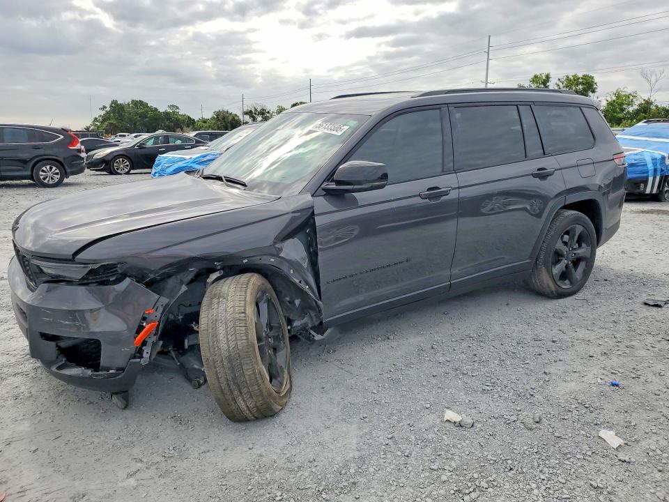 2025 Jeep Cherokee VIN 1C4RJJAGXS8636449 — COPART salvage auction photo