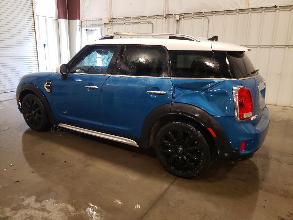 2017 Mini Cooper VIN WMZYV5C35H3E02603 COPART salvage auction — SIDE, Sd - Cert Of Title-Salvage, sold $5,200 on 2026-08-17 (photo 2)