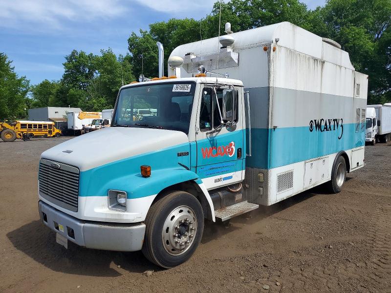 2001 Freightliner All other VIN 1FV6GJBC91HH58108 COPART salvage auction — MINOR DENT/SCRATCHES, VT - CERTIFICATE OF TITLE, sold $425 on 2026-08-28 (photo 2)
