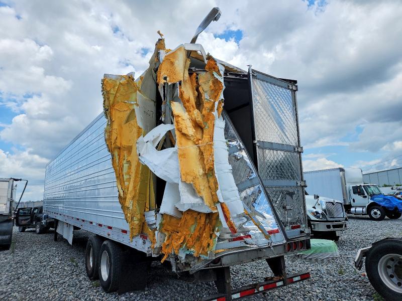 2022 Utility tr VIN 1UYVS2535N2594807 COPART salvage auction — REAR END, FL - CERTIFICATE OF DESTRUCTION, sold $8,300 on 2026-08-13 (photo 9)