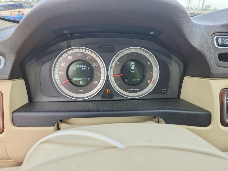 2012 Volvo VIN YV4952BL2C1131292 COPART salvage auction — SIDE, Tx - Salvage Vehicle Title, sold $725 on 2026-07-15 (photo 9)