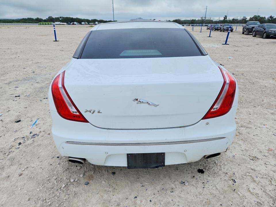 2012 Jaguar VIN SAJWA2GB9CLV28974 COPART salvage auction — FRONT END, Tx - Salvage Vehicle Title, sold $350 on 2026-07-23 (photo 6)