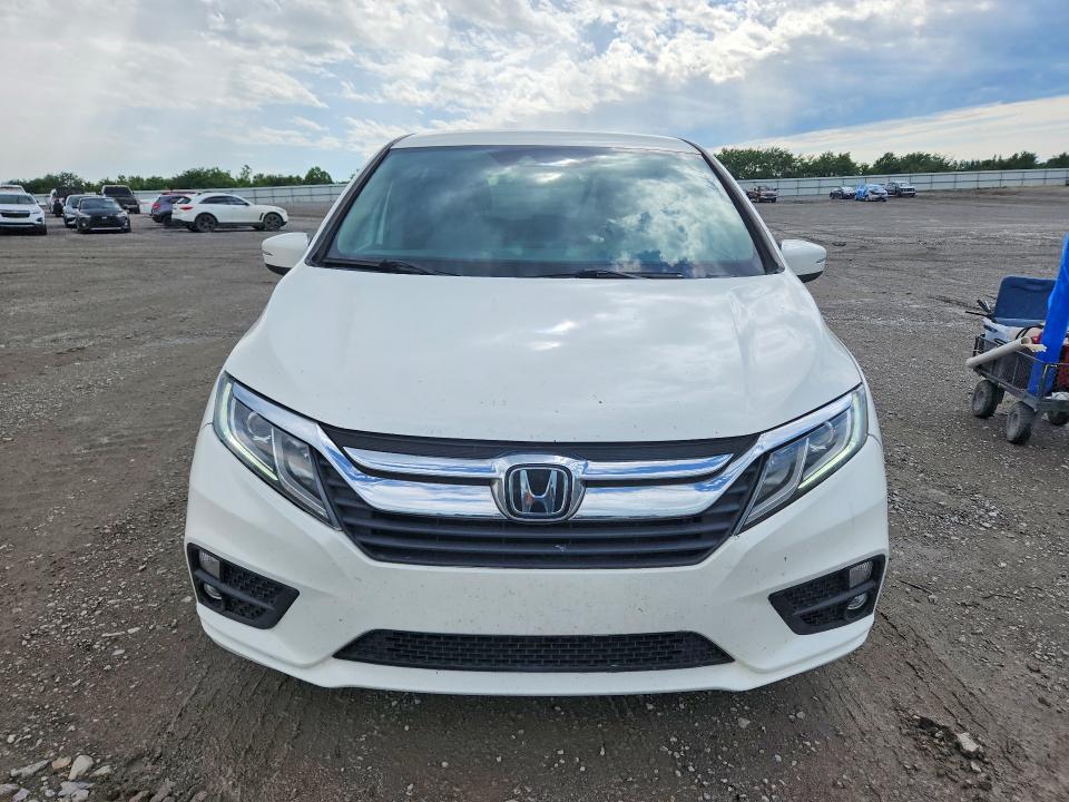 2018 Honda Odyssey VIN 5FNRL6H55JB088127 COPART salvage auction — NORMAL WEAR, Ut - Cert Of Title-Rebuilt/Restored, sold $6,200 on 2026-07-04 (photo 5)
