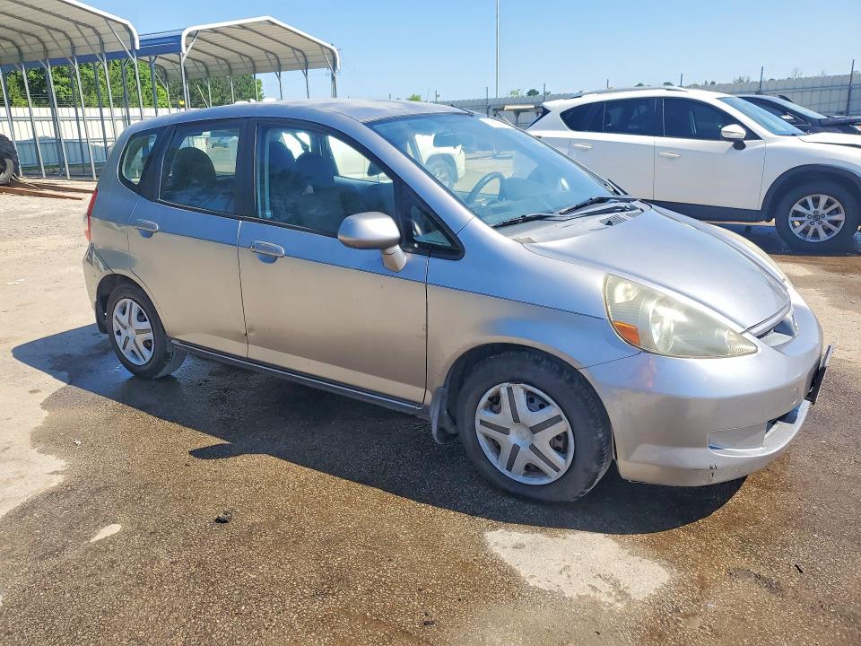 2008 Honda Fit VIN JHMGD38428S005842 COPART salvage auction — SIDE, Sc - Cert Of Title-Salvage, sold $650 on 2026-07-20 (photo 4)
