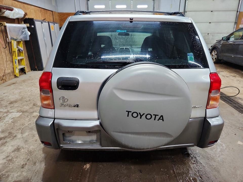 2002 Toyota Rav4 VIN JTEHH20V026024295 COPART salvage auction — MINOR DENT/SCRATCHES, Mi - Dealer Only Clean Title, sold $100 on 2026-07-22 (photo 6)