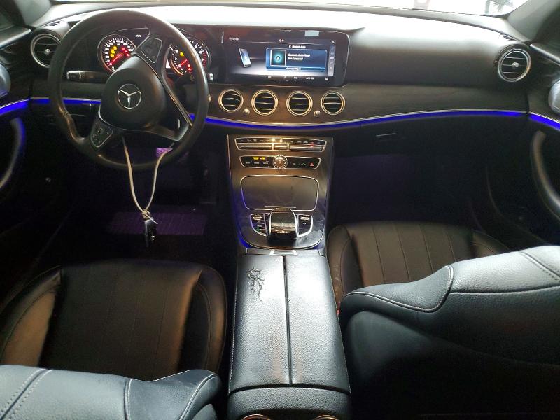 2018 Mercedes-benz E-klasse VIN WDDZF4KBXJA379179 COPART salvage auction — WATER/FLOOD, Tx - Salvage Title-Flood Damage, sold $4,100 on 2026-08-18 (photo 8)