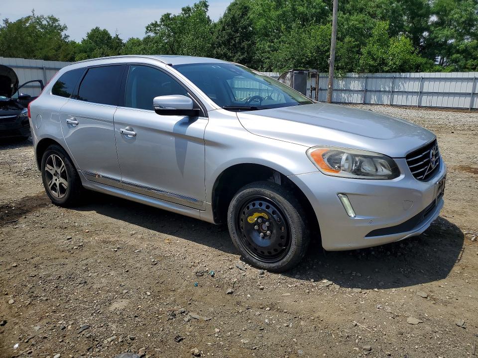 2015 Volvo Xc60 VIN YV4902RK0F2662713 COPART salvage auction — SIDE, Nj - Cert Of Title-Salvage, sold $1,200 on 2026-08-10 (photo 4)