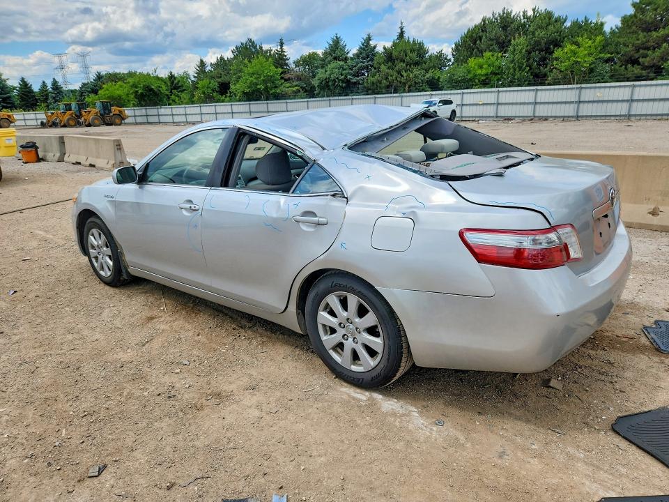 2007 Toyota Camry VIN JTNBB46K773022486 COPART salvage auction — ROOF, IL - SALVAGE CERTIFICATE, sold $775 on 2026-07-30 (photo 2)
