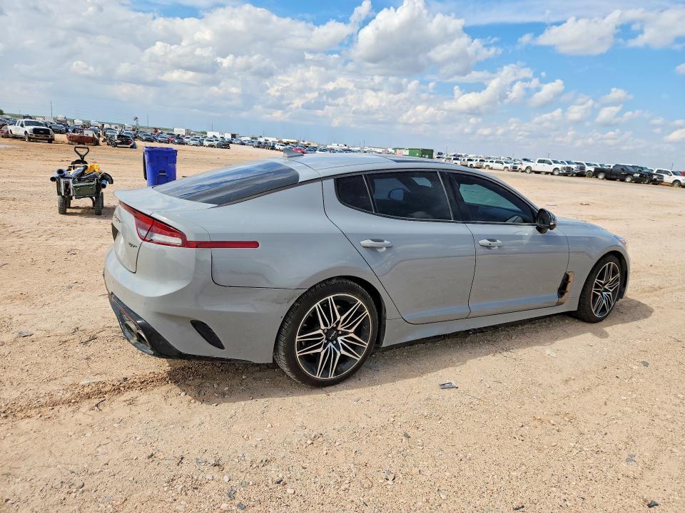 2022 Kia Stinger VIN KNAE55LCXN6099857 COPART salvage auction — WATER/FLOOD, TX - SALVAGE VEHICLE TITLE, sold $2,100 on 2026-07-29 (photo 3)