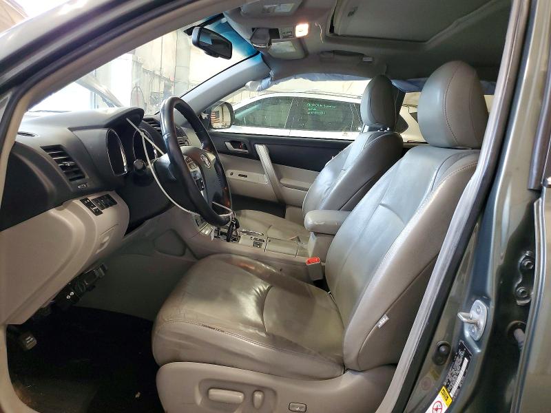 2013 Toyota Highlander VIN 5TDBK3EH4DS235524 COPART salvage auction — SIDE, Wi - Junked Vehicle Bill Of Sale, sold $2,150 on 2026-07-15 (photo 7)