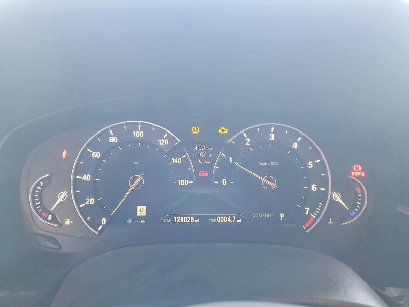 2018 BMW 5er VIN WBAJE7C55JWD49644 COPART salvage auction — MINOR DENT/SCRATCHES, Fl - Certificate Of Title, sold $4,100 on 2026-07-27 (photo 9)