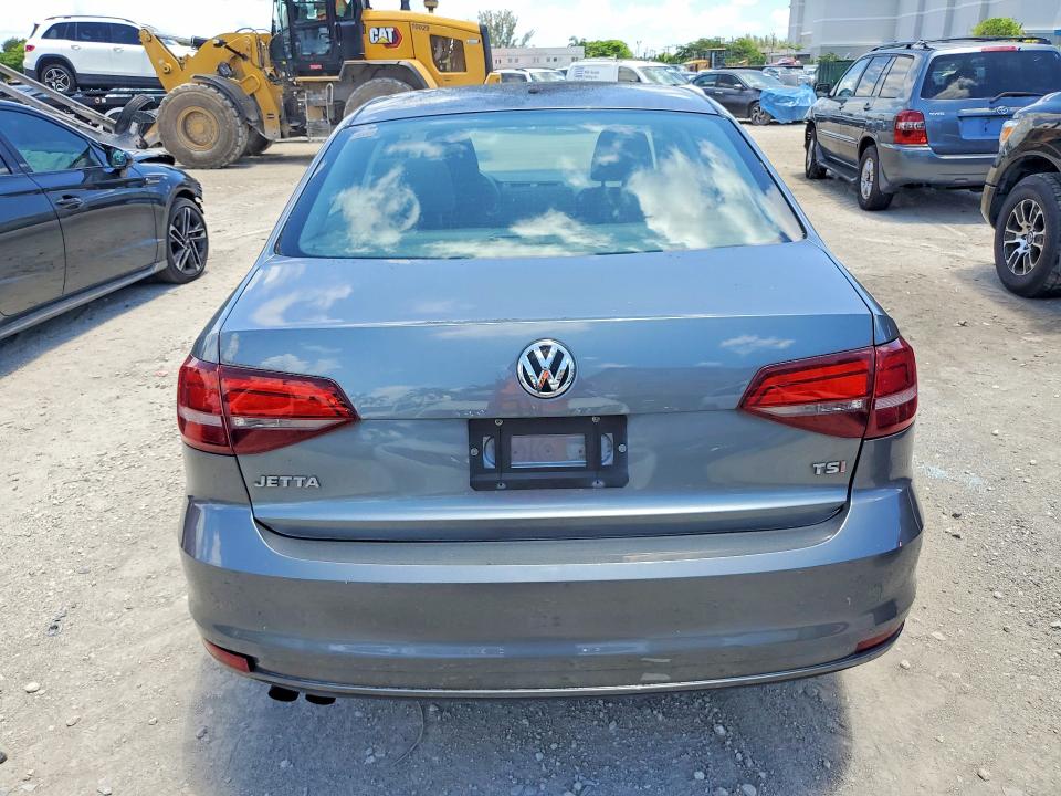 2016 Volkswagen Jetta VIN 3VW167AJ7GM369848 COPART salvage auction — MINOR DENT/SCRATCHES, Fl - Certificate Of Title, sold $1,500 on 2026-07-10 (photo 6)