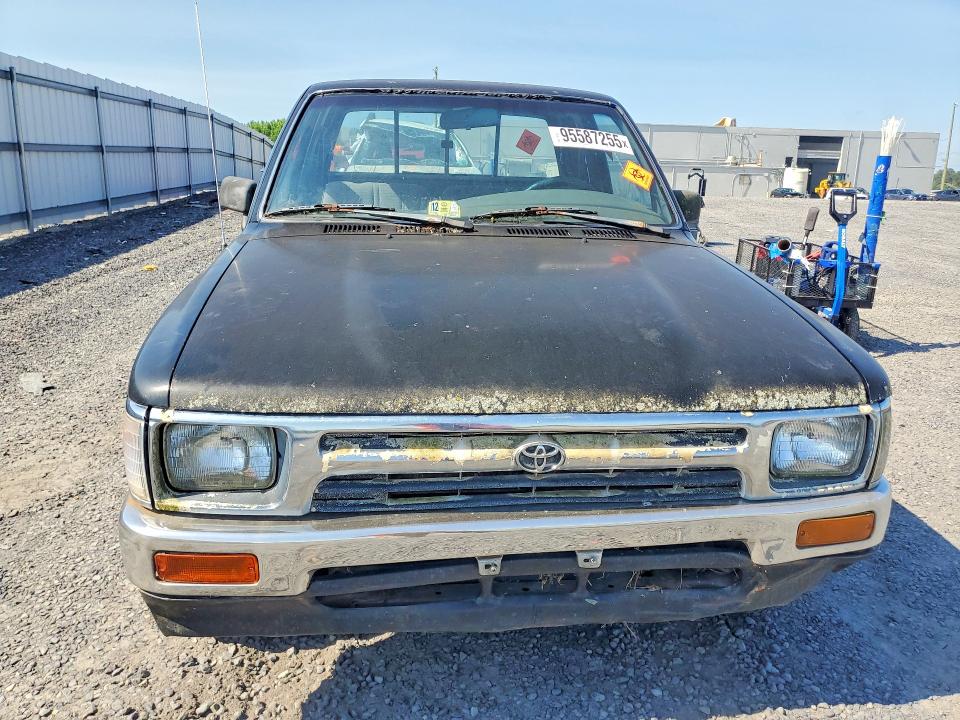 1992 Toyota Pickup VIN JT4RN93P4N5067250 COPART salvage auction — FRONT END, Va - Certificate Of Title, sold $3,050 on 2026-07-08 (photo 5)