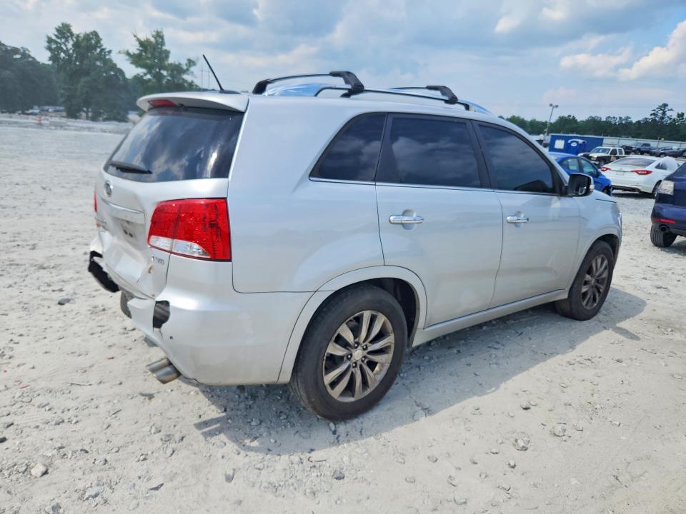 2013 Kia Sorento VIN 5XYKW4A22DG409583 COPART salvage auction — REAR END, GA - CERT OF TITLE-SALVAGE, sold $275 on 2026-07-12 (photo 3)