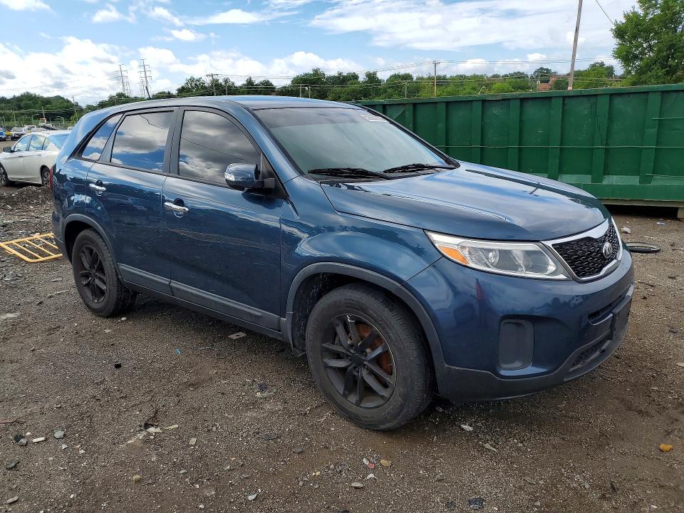 2014 Kia Sorento VIN 5XYKT3A60EG464587 COPART salvage auction — MINOR DENT/SCRATCHES, Va - Certificate Of Title, sold $1,000 on 2026-07-07 (photo 4)