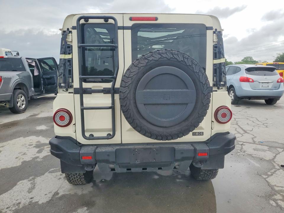 2024 Ineos automotive limited Grenadier VIN SC6GM1CA6RF014137 COPART salvage auction — STRIPPED, TN - SALVAGE CERTIFICATE, sold $2,250 on 2026-07-27 (photo 6)