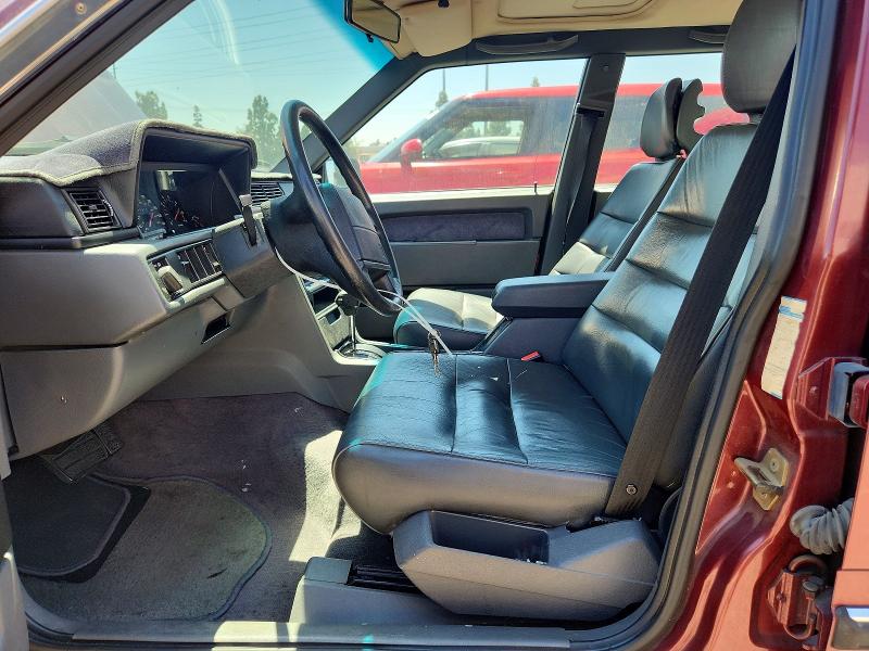 1990 Volvo 740 VIN YV1FA8848L2452536 COPART salvage auction — MINOR DENT/SCRATCHES, Ca - Dis/Dlr/Exp Only Clean Title, sold $200 on 2026-07-04 (photo 7)