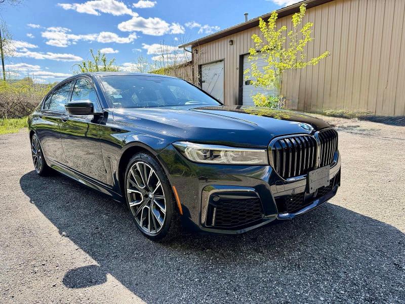 2022 BMW 7 series VIN WBA7T4C03NCK23662 COPART salvage auction — NORMAL WEAR, Va - Certificate Of Title (P), sold $25,900 on 2026-07-29 (photo 2)