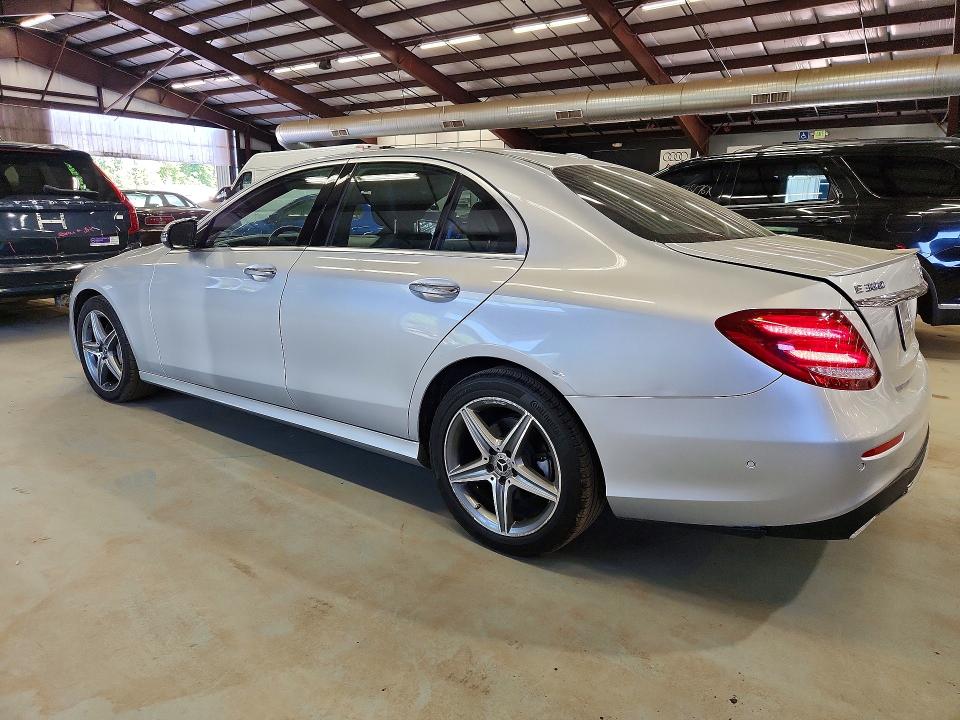 2017 Mercedes-benz E-class VIN WDDZF4KB8HA232885 COPART salvage auction — WATER/FLOOD, Fl - Certificate Of Title, sold $8,900 on 2026-07-31 (photo 2)