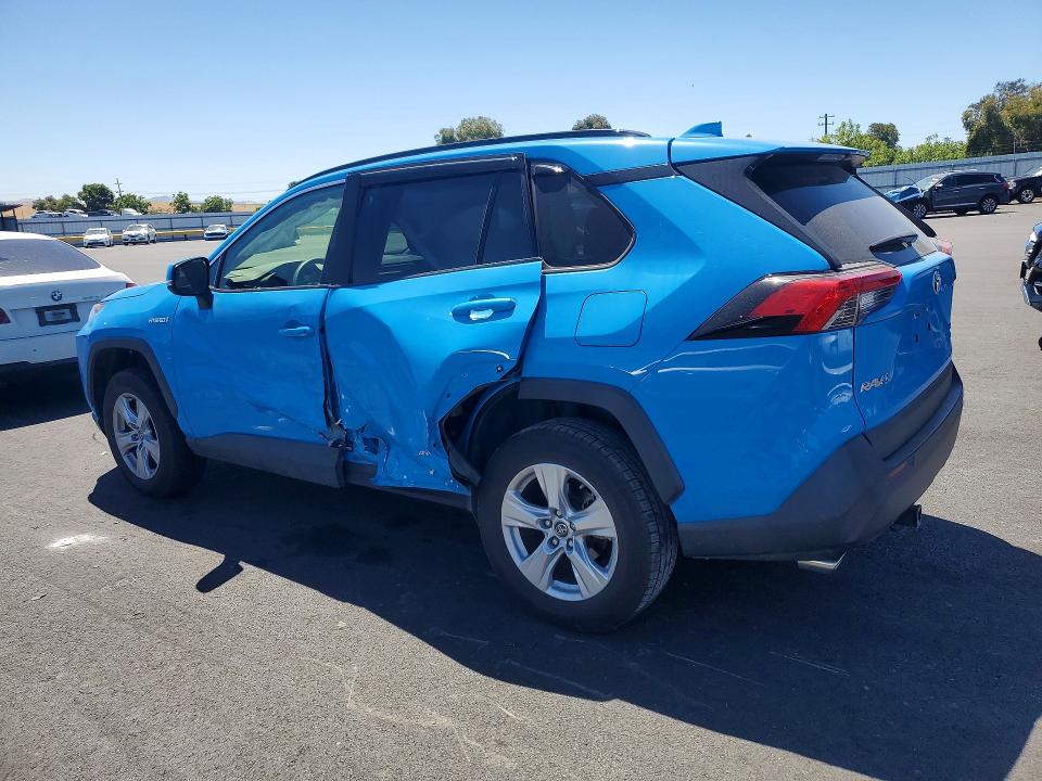 2019 Toyota Rav 4 VIN JTMRWRFV2KD003894 COPART salvage auction — SIDE, Sc - Salvage Title, sold $8,500 on 2026-07-15 (photo 2)