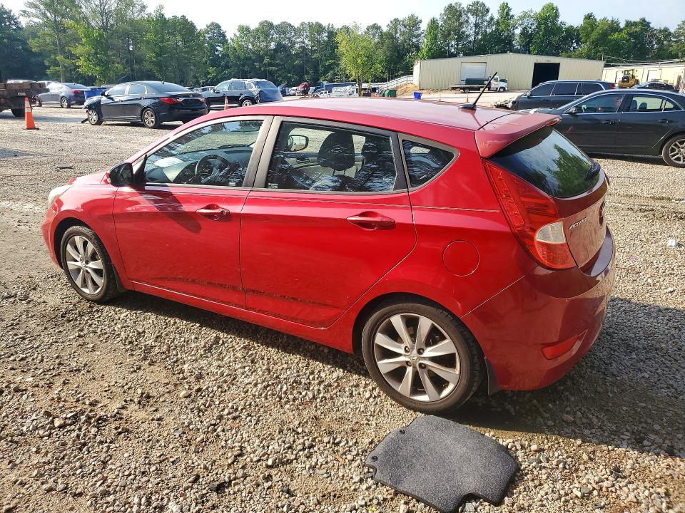 2013 Hyundai Accent VIN KMHCU5AE9DU113917 COPART salvage auction — REAR END, Nc - Salvage Certificate Of Title, sold $375 on 2026-07-31 (photo 2)