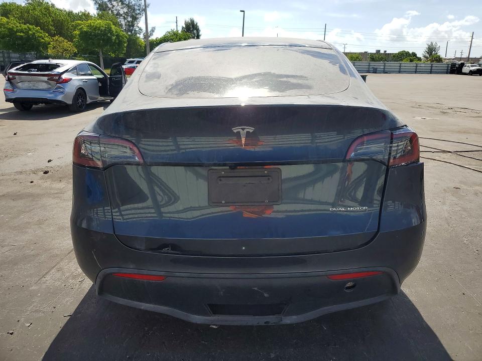2025 Tesla Model y VIN 7SAYGDEE5SA360332 COPART salvage auction — FRONT END, Nv - Salvage Title, sold $4,350 on 2026-07-15 (photo 6)