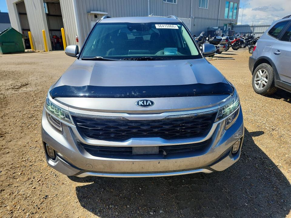 2021 Kia Seltos VIN KNDETCA2XM7085117 COPART salvage auction — REAR END, AB - BOS - SALVAGE, sold $250 on 2026-07-30 (photo 5)