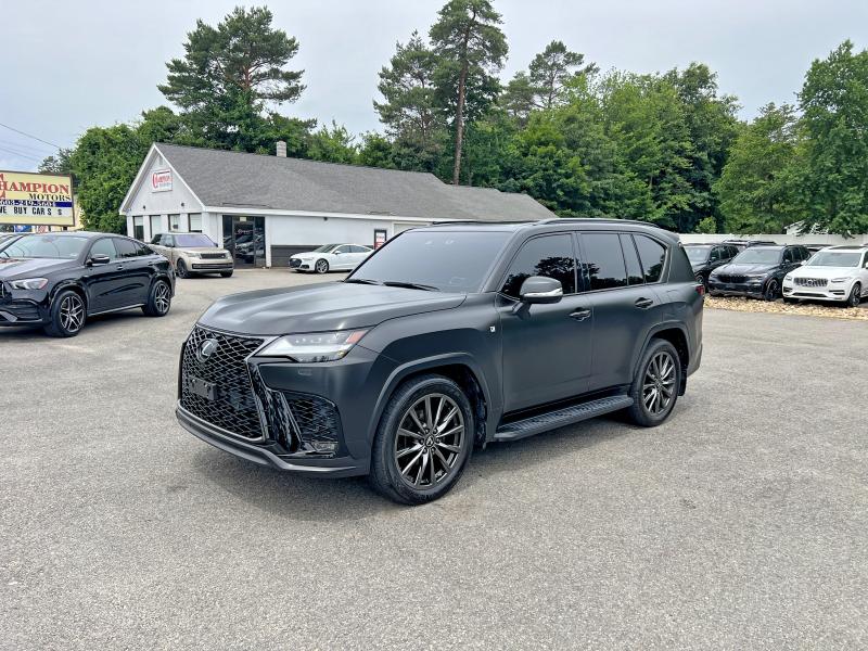 2023 Lexus Lx 600 VIN JTJMB7CX6P4024686 COPART salvage auction — MINOR DENT/SCRATCHES, NY - CERTIFICATE OF TITLE (P), sold $88,000 on 2026-07-15 (photo 2)