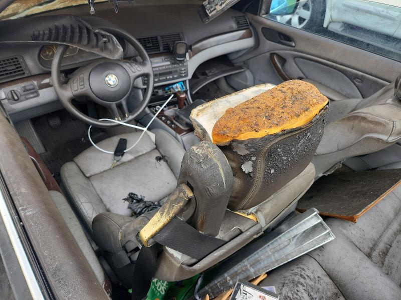 2001 BMW 3 series VIN WBABS53451EV85836 COPART salvage auction — BURN, Pa - Certificate Of Salvage, sold $400 on 2026-07-07 (photo 8)