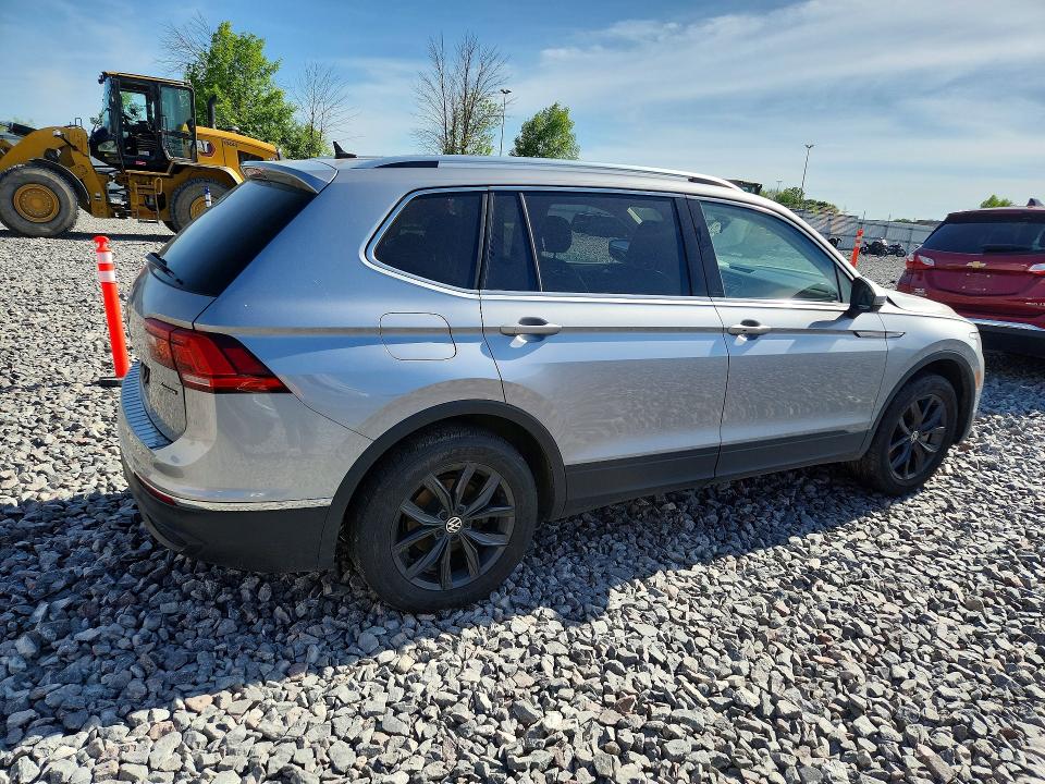 2024 Volkswagen Tiguan VIN 3VV2B7AX4RM063279 COPART salvage auction — FRONT END, Id - Salvage Certificate Of Title, sold $8,300 on 2026-08-24 (photo 3)