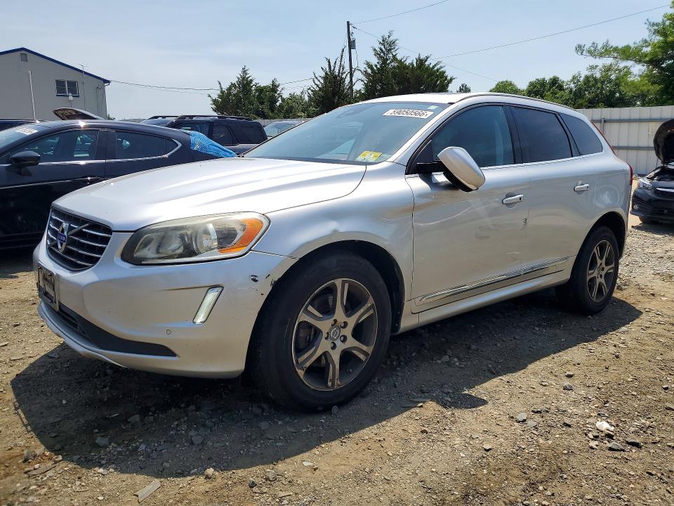 2015 Volvo Xc60 VIN YV4902RK0F2662713 COPART salvage auction — SIDE, Nj - Cert Of Title-Salvage, sold $1,200 on 2026-08-10 (photo 1)