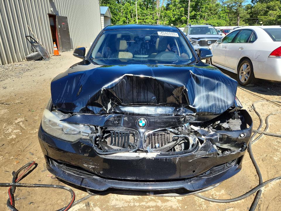 2015 BMW 3er VIN WBA3B5G59FNS15813 COPART salvage auction — FRONT END, Wv - Certificate Of Title, sold $700 on 2026-07-28 (photo 5)